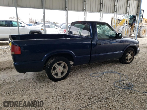2000 GMC Sonoma SLS w/1SE Pkg with VIN 1GTCS145XY8280607, listed as a Copart auction lot 85239964 with 146,896 mi miles and Clean Title. Bid and sale history available at carsss.com. Image 3.