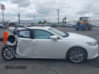 2014 Lexus ES 300h z VIN JTHBW1GG2E2050313, wystawiony jako IAAI lot #42145939 z przebiegiem 114 143 mil mil oraz . Historia ofert i sprzedaży dostępna na DreamBid. Obrazek 12.