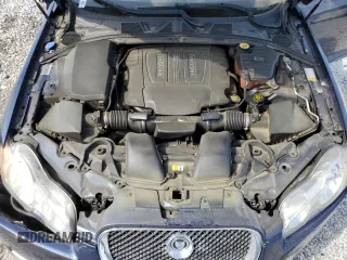 2010 Jaguar XF Premium Luxury with VIN SAJWA0GB3ALR65581, listed as a Copart auction lot 51672425 with 101,591 mi miles and Salvage Title. Bid and sale history available at carsss.com. Image 12.