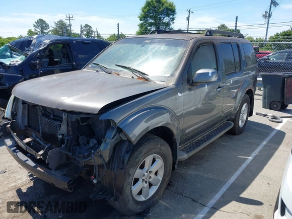 2008 Nissan Pathfinder S z VIN 5N1AR18B28C636186, wystawiony jako IAAI lot #42234667 z przebiegiem Nie podano mil oraz . Historia ofert i sprzedaży dostępna na DreamBid. Obrazek 2.
