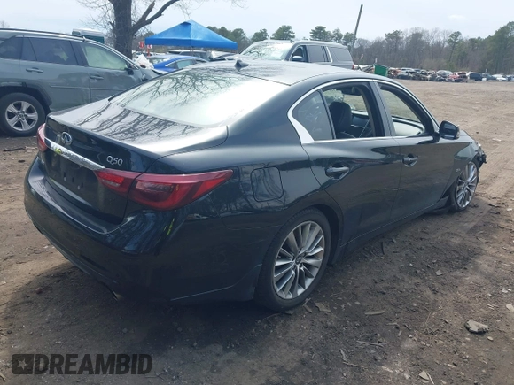 2018 Infiniti Q50 Sport with VIN JN1EV7AR8JM612165, listed as a IAAI auction lot 42007029 with 71,328 mi miles and . Bid and sale history available at carsss.com. Image 4.