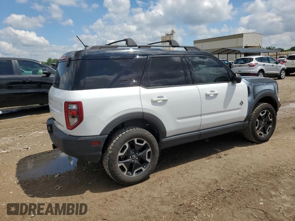 2021 Ford Bronco Sport Outer Banks with VIN 3FMCR9C63MRA95601, listed as a Copart auction lot 57592725 with 86,205 mi miles and Salvage title. Bid and sale history available at DreamBid. Image 3.