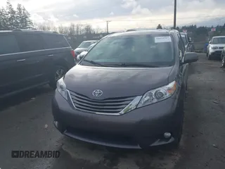 2017 Toyota Sienna XLE with VIN 5TDDZ3DC4HS160419, listed as a IAAI auction lot 41633767 with 84,888 mi miles and . Bid and sale history available at DreamBid. Image 12.