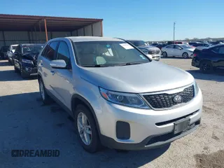 2014 Kia Sorento LX with VIN 5XYKT3A69EG454267, listed as a IAAI auction lot 41865480 with 150,922 mi miles. Bid and sale history available at carsss.com. Image 1.