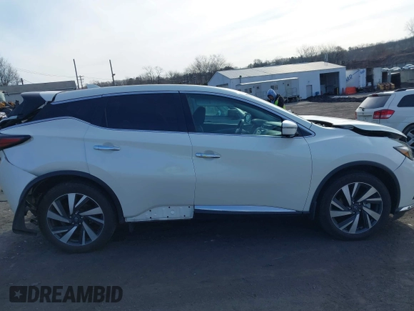2023 Nissan Murano SL z VIN 5N1AZ2CS3PC134640, wystawiony jako IAAI lot #41790117 z przebiegiem 18 532 mil mil oraz . Historia ofert i sprzedaży dostępna na DreamBid. Obrazek 13.
