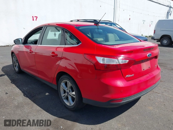 2012 Ford Focus SEL with VIN 1FAHP3H23CL291253, listed as a IAAI auction lot 42044902 with 184,716 mi miles. Bid and sale history available at carsss.com. Image 3.
