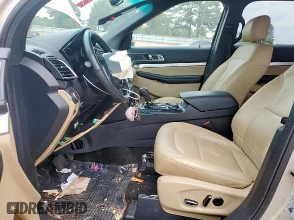 2017 Ford Explorer XLT z VIN 1FM5K8D85HGA10343, wystawiony jako Copart lot #56864105 z przebiegiem 56 339 mil mil oraz Szkoda całkowita • Salvage title. Historia ofert i sprzedaży dostępna na DreamBid. Obrazek 7.