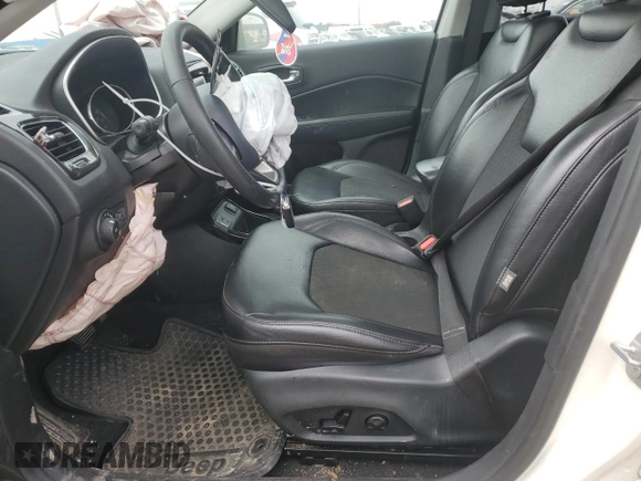 2019 Jeep Compass Altitude with VIN 3C4NJCBB4KT618673, listed as a Copart auction lot 51801955 with 104,784 mi miles and Salvage title. Bid and sale history available at DreamBid. Image 7.