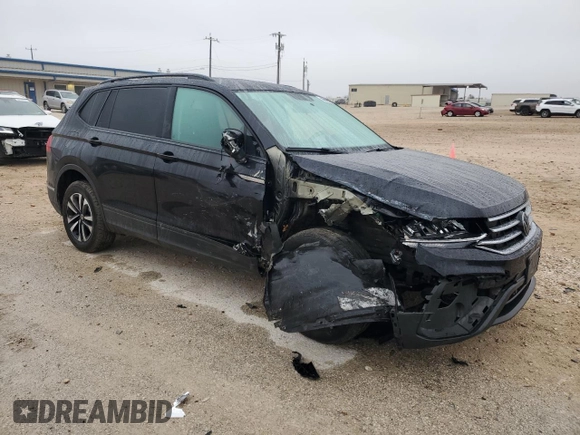 2022 Volkswagen Tiguan S z VIN 3VV1B7AX9NM034513, wystawiony jako Copart lot #43019025 z przebiegiem 71 010 mil mil oraz Szkoda całkowita • Salvage title. Historia ofert i sprzedaży dostępna na DreamBid. Obrazek 4.