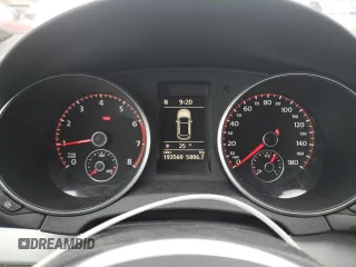 2012 Volkswagen GTI PZEV z VIN WVWED7AJ9CW107107, wystawiony jako Copart lot #43623155 z przebiegiem 193 560 mil mil oraz Szkoda całkowita • Salvage title. Historia ofert i sprzedaży dostępna na DreamBid. Obrazek 9.