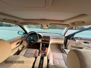 1998 BMW 5 Series 528iA with VIN WBADD6320WBW46302, listed as a Copart auction lot 45062025 with 42,667 mi miles and Salvage Title. Bid and sale history available at carsss.com. Image 9.