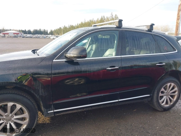 2015 Audi Q5 Premium with VIN WA1CFAFPXFA113229, listed as a IAAI auction lot 41805623 with 111,455 mi miles. Bid and sale history available at carsss.com. Image 14.