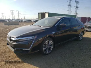 2018 Honda Clarity Touring with VIN JHMZC5F39JC019173, listed as a Copart auction lot 66970772 with 28,674 mi miles. Bid and sale history available at carsss.com. Image 2.