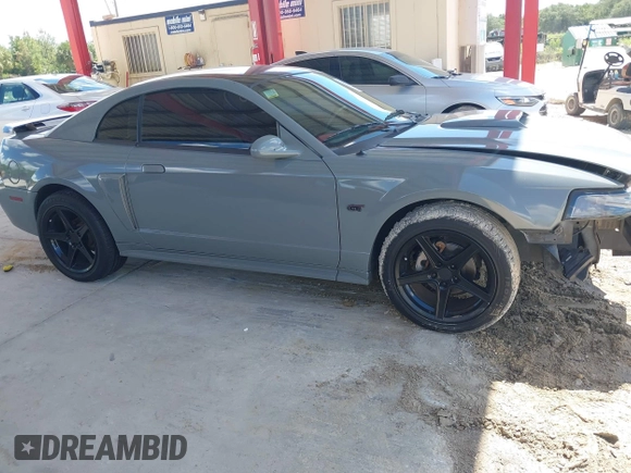 2002 Ford Mustang GT Deluxe с VIN 1FAFP42X32F139617, выставлен на аукционе IAAI как лот 42595295 с пробегом 117 587 миль миль и . История ставок и продаж доступна на DreamBid. Изображение 13.