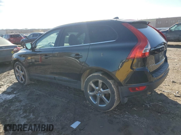 2013 Volvo XC60 T6 with VIN YV4902DZ1D2389315, listed as a Copart auction lot 46146225 with 90,252 mi miles and Salvage Title. Bid and sale history available at carsss.com. Image 2.