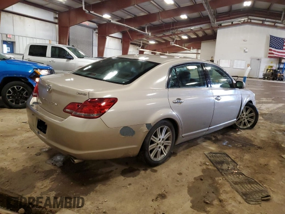 2009 Toyota Avalon XL with VIN 4T1BK36B29U333203, listed as a Copart auction lot 55809225 with 210,248 mi miles and Clean Title. Bid and sale history available at DreamBid. Image 3.