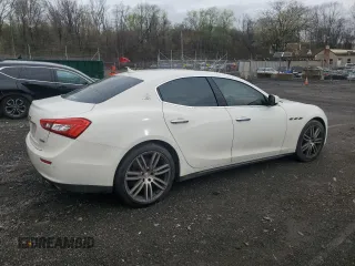 2015 Maserati Ghibli S Q4 z VIN ZAM57RTA3F1131562, wystawiony jako Copart lot #51953055 z przebiegiem 81 822 mil mil oraz Tytuł czysty. Historia ofert i sprzedaży dostępna na DreamBid. Obrazek 3.