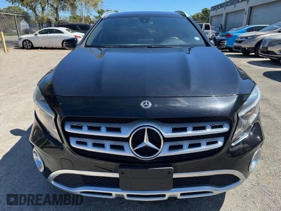 2018 Mercedes-Benz GLA 250 z VIN WDCTG4EB3JJ450631, wystawiony jako Copart lot #55705955 z przebiegiem 92 384 mil mil oraz Nie do naprawy • Non repairable. Historia ofert i sprzedaży dostępna na DreamBid. Obrazek 5.