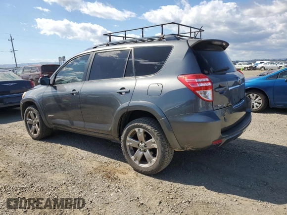 2010 Toyota RAV4 Sport с VIN JTMRK4DV8A5093319, выставлен на аукционе Copart как лот 56537735 с пробегом 152 808 миль миль и Списание • Salvage title. История ставок и продаж доступна на DreamBid. Изображение 2.