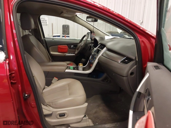 2012 Ford Edge SEL with VIN 2FMDK3JC6CBA91845, listed as a IAAI auction lot 41608365 with 200,408 mi miles. Bid and sale history available at carsss.com. Image 5.