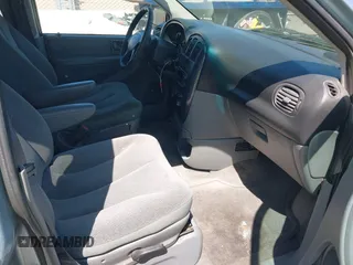 2005 Dodge Caravan SXT with VIN 1D4GP45R25B284206, listed as a IAAI auction lot 42548089 with 271,404 mi miles and . Bid and sale history available at DreamBid. Image 5.