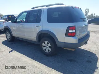 2007 Ford Explorer XLT with VIN 1FMEU63EX7UB59398, listed as a IAAI auction lot 41986865 with 170,053 mi miles. Bid and sale history available at carsss.com. Image 3.