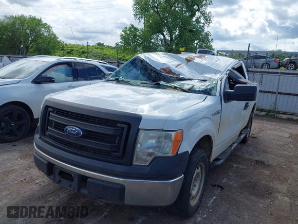 2014 Ford F-150 XL z VIN 1FTFX1EFXEKD68321, wystawiony jako IAAI lot #42213160 z przebiegiem Nie podano mil oraz . Historia ofert i sprzedaży dostępna na DreamBid. Obrazek 6.