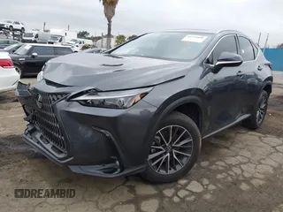 2024 Lexus NX with VIN JTJGKCEZ8R5013271, listed as a IAAI auction lot 41524068 with 33,017 mi miles. Bid and sale history available at carsss.com. Image 20.