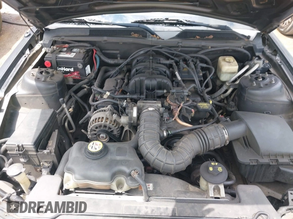 2007 Ford Mustang Deluxe z VIN 1ZVFT80N375329801, wystawiony jako IAAI lot #42198968 z przebiegiem 185 760 mil mil oraz . Historia ofert i sprzedaży dostępna na DreamBid. Obrazek 10.