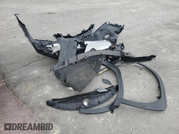 2019 Lexus UX 200 z VIN JTHY3JBH2K2017553, wystawiony jako Copart lot #52984105 z przebiegiem 22 187 mil mil oraz Szkoda całkowita • Salvage title. Historia ofert i sprzedaży dostępna na DreamBid. Obrazek 13.