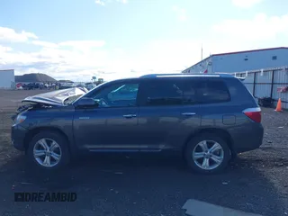 2010 Toyota Highlander Limited with VIN 5TDDK3EH0AS007329, listed as a IAAI auction lot 42314732 with 188,744 mi miles and . Bid and sale history available at DreamBid. Image 14.