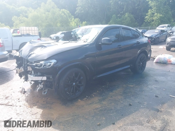 2024 BMW X4 xDrive30i с VIN 5UX33DT07R9T67833, выставлен на аукционе IAAI как лот 42574366 с пробегом Не указан миль и . История ставок и продаж доступна на DreamBid. Изображение 2.