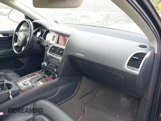 2007 Audi Q7 Premium with VIN WA1BY74L77D049594, listed as a IAAI auction lot 40436848 with 147,384 mi miles and . Bid and sale history available at DreamBid. Image 5.