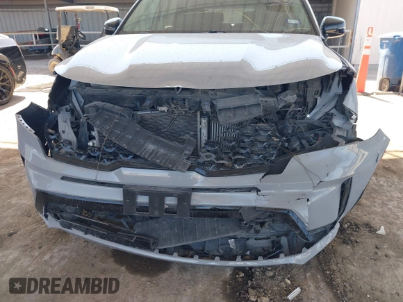 2022 Kia Sorento EX z VIN 5XYRH4LF8NG136238, wystawiony jako IAAI lot #41963656 z przebiegiem 78 713 mil mil oraz . Historia ofert i sprzedaży dostępna na DreamBid. Obrazek 6.