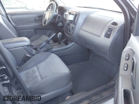 2006 Ford Escape XLS with VIN 1FMYU02Z46KC81487, listed as a IAAI auction lot 42516083 with 192,969 mi miles and . Bid and sale history available at DreamBid. Image 5.