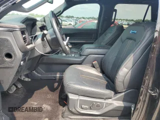 2022 Ford Expedition Platinum с VIN 1FMJU1MT2NEA02101, выставлен на аукционе Copart как лот 59330115 с пробегом 70 728 миль миль и Списание • Salvage title. История ставок и продаж доступна на DreamBid. Изображение 7.