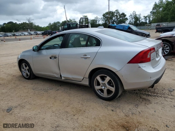 2012 Volvo S60 T5 with VIN YV1622FS9C2142052, listed as a Copart auction lot 53752045 with 150,873 mi miles and Clean Title. Bid and sale history available at carsss.com. Image 2.