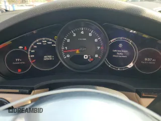 2021 Porsche Cayenne z VIN WP1AA2AY2MDA04727, wystawiony jako Copart lot #55066535 z przebiegiem 46 768 mil mil oraz Szkoda całkowita • Salvage title. Historia ofert i sprzedaży dostępna na DreamBid. Obrazek 9.