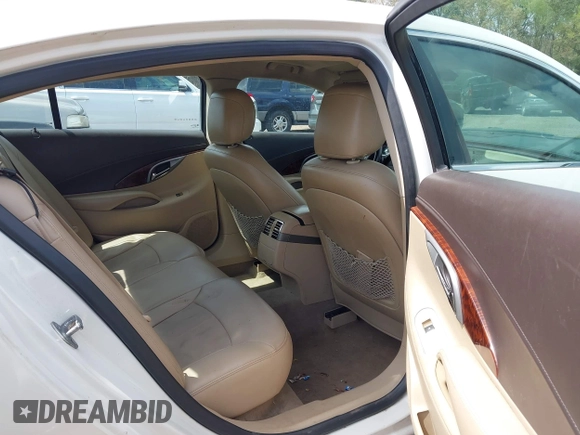 2012 Buick LaCrosse Leather z VIN 1G4GC5E39CF303684, wystawiony jako IAAI lot #41945755 z przebiegiem 248 285 mil mil oraz . Historia ofert i sprzedaży dostępna na DreamBid. Obrazek 8.