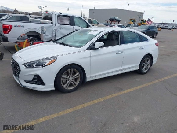 2018 Hyundai Sonata Limited with VIN 5NPE34AF7JH695346, listed as a IAAI auction lot 41824109 with 38,052 mi miles. Bid and sale history available at carsss.com. Image 17.