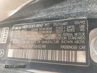 1992 Mercedes-Benz 500 с VIN WDBFA66E2NF064248, выставлен на аукционе IAAI как лот 42554145 с пробегом Не указан миль и . История ставок и продаж доступна на DreamBid. Изображение 9.