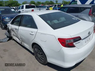 2012 Toyota Camry L with VIN 4T1BF1FK0CU593941, listed as a IAAI auction lot 41880560 with 126,658 mi miles. Bid and sale history available at carsss.com. Image 3.