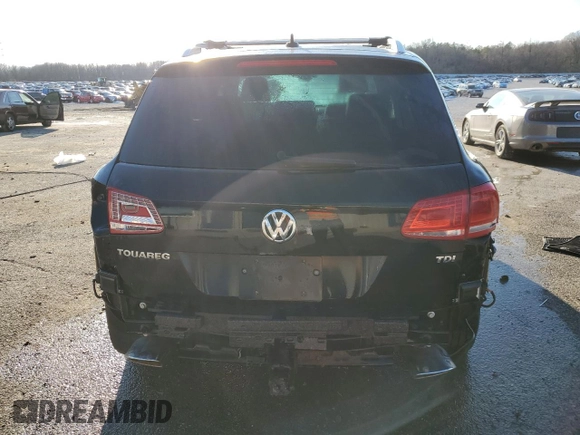 2016 Volkswagen Touareg Sport z VIN WVGEP9BP3GD004865, wystawiony jako Copart lot #87610915 z przebiegiem Nie podano mil oraz Szkoda całkowita • Salvage title. Historia ofert i sprzedaży dostępna na DreamBid. Obrazek 6.