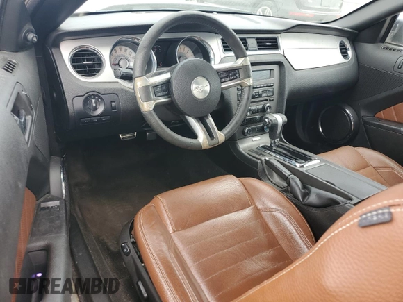 2011 Ford Mustang V6 with VIN 1ZVBP8AM5B5150984, listed as a Copart auction lot 59733155 with 230,557 mi miles and Clean title. Bid and sale history available at DreamBid. Image 8.