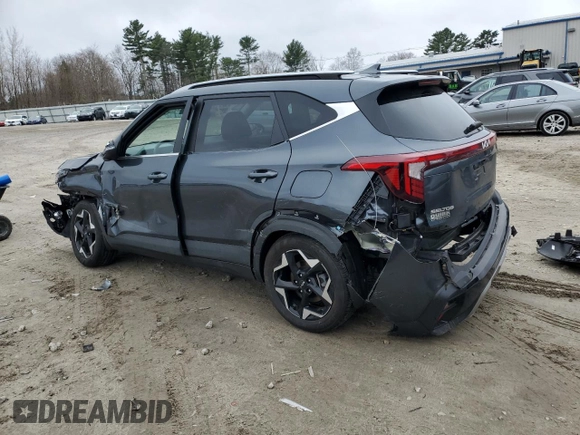 2024 Kia Seltos EX z VIN KNDERCAA2R7639280, wystawiony jako Copart lot #51121135 z przebiegiem 9 854 mil mil oraz Szkoda całkowita • Salvage title. Historia ofert i sprzedaży dostępna na DreamBid. Obrazek 2.
