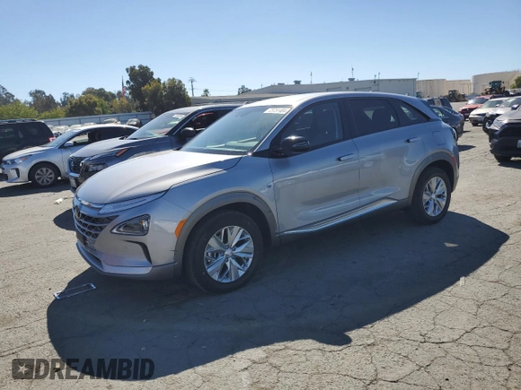 2021 Hyundai NEXO z VIN KM8J74A63MU017007, wystawiony jako Copart lot #73731404 z przebiegiem 11 585 mil mil oraz Czysty tytuł • Clean title. Historia ofert i sprzedaży dostępna na DreamBid. Obrazek 1.