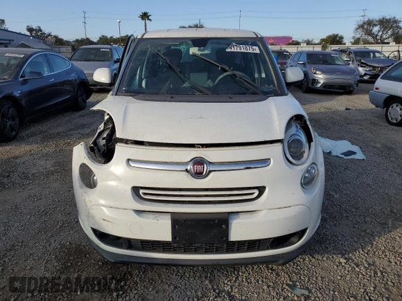 2014 FIAT 500L Easy with VIN ZFBCFABHXEZ002476, listed as a Copart auction lot 41791875 with 205,093 mi miles and Salvage Title. Bid and sale history available at carsss.com. Image 5.