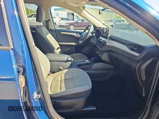 2020 Ford Escape SE with VIN 1FMCU0G61LUB19082, listed as a IAAI auction lot 42144954 with 85,793 mi miles. Bid and sale history available at carsss.com. Image 1.