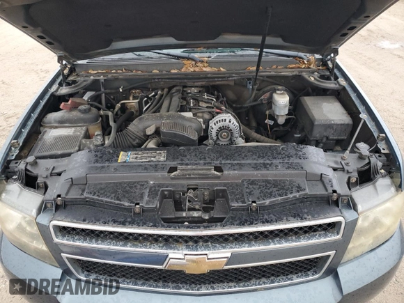 2010 Chevrolet Suburban LS with VIN 1GNUCHE02AR178254, listed as a Copart auction lot 50455525 with 214,049 mi miles and Clean Title. Bid and sale history available at carsss.com. Image 12.