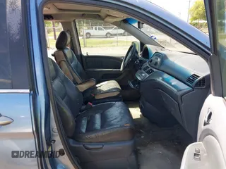 2005 Honda Odyssey EX-L with VIN 5FNRL387X5B083902, listed as a IAAI auction lot 42005085 with 249,861 mi miles. Bid and sale history available at carsss.com. Image 5.